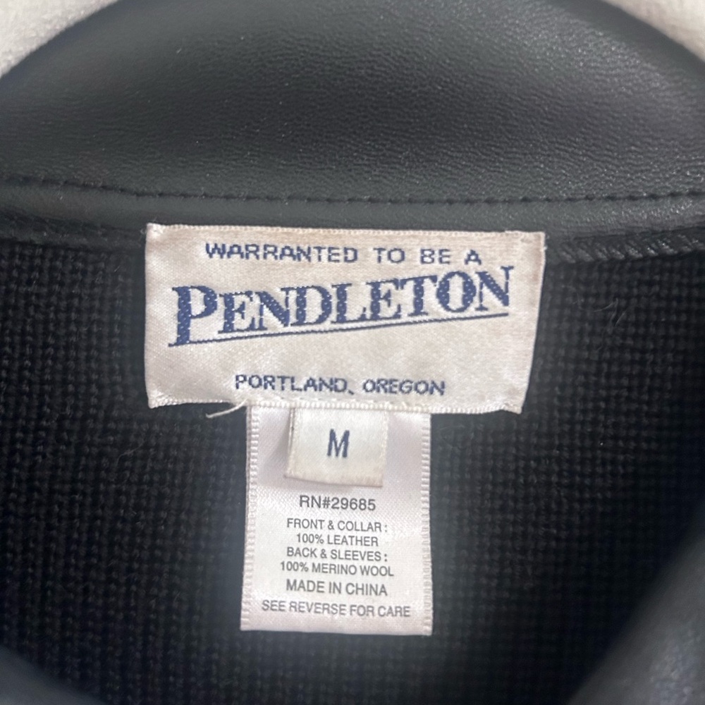 Pendleton Women's Black Leather Jacket - image 3